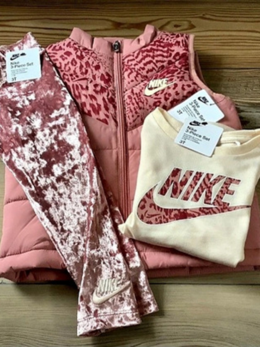 Nike Toddler Girls 3PC Vest Set Girls 3T(NWT)